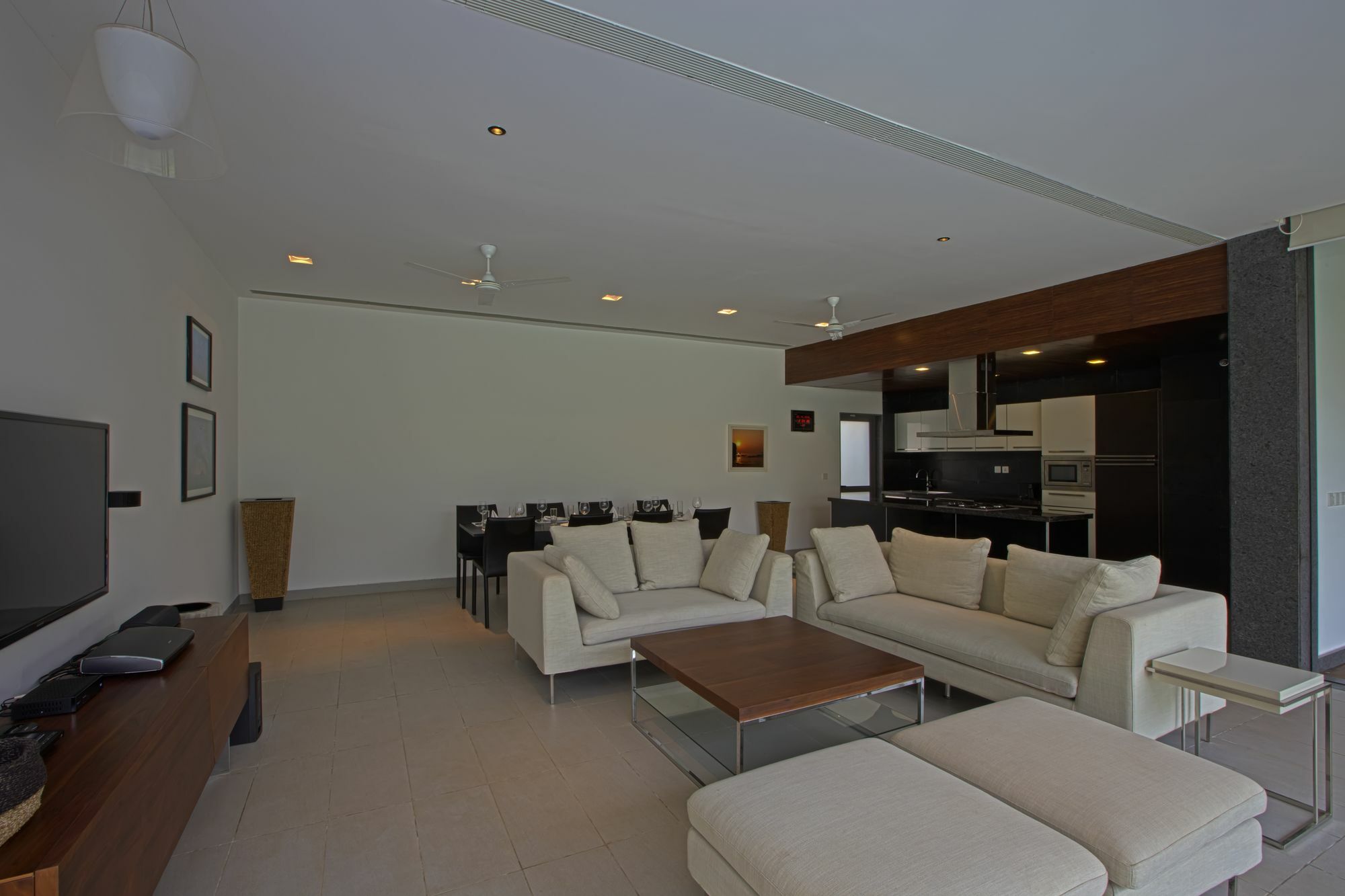 Hotel Calem Grove à Candolim Extérieur photo