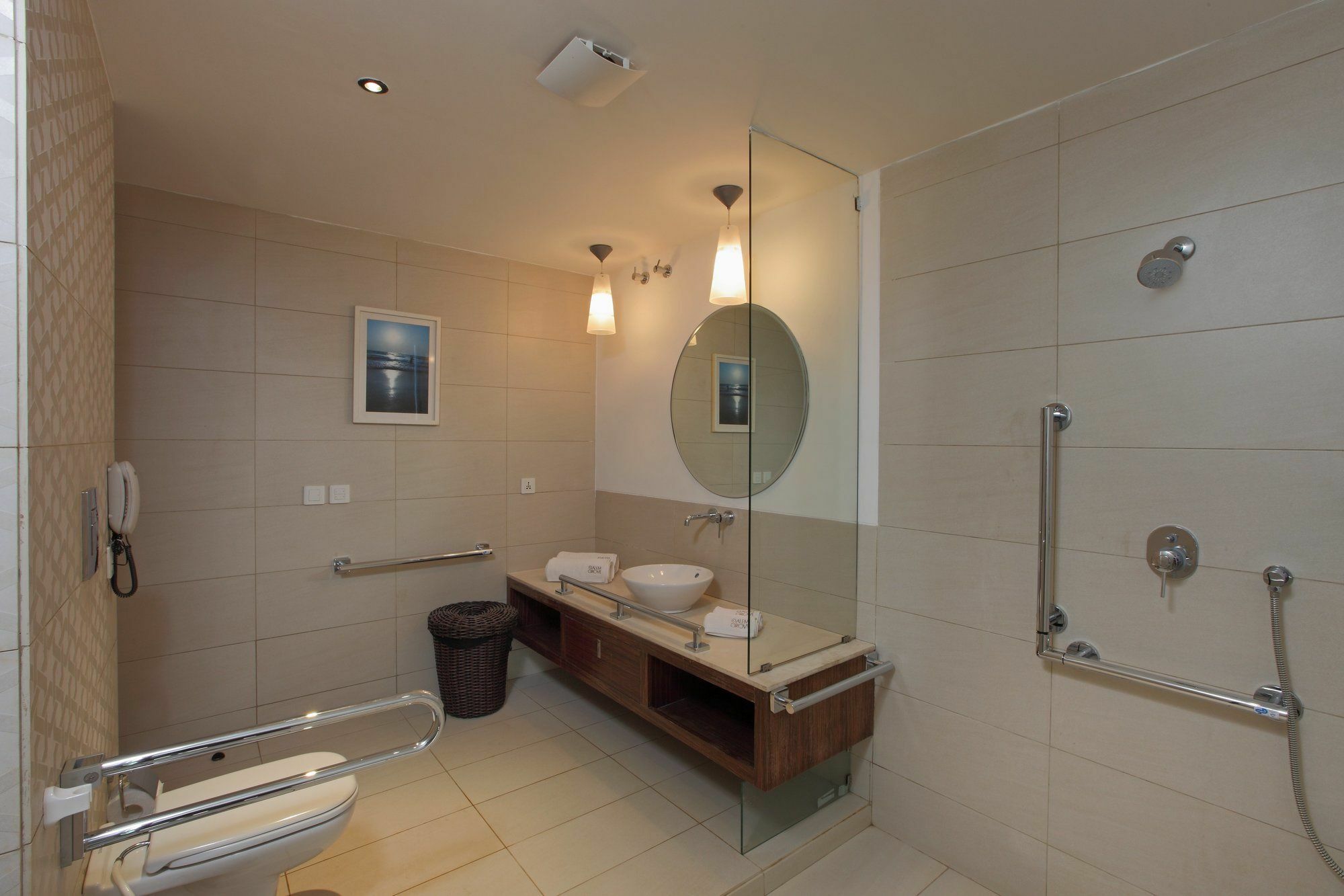Hotel Calem Grove à Candolim Extérieur photo